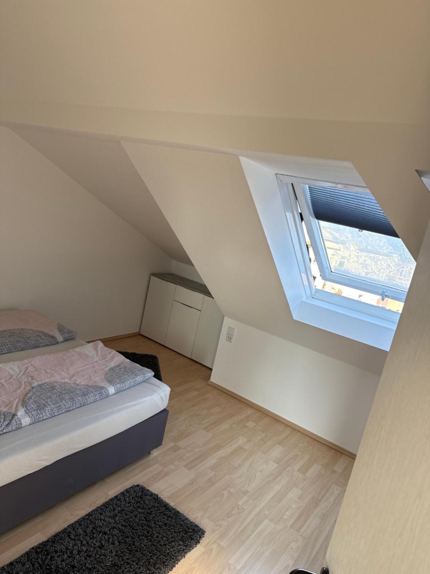 Kuschelige Dachgeschosswohnung Am Clarapark Appartement *