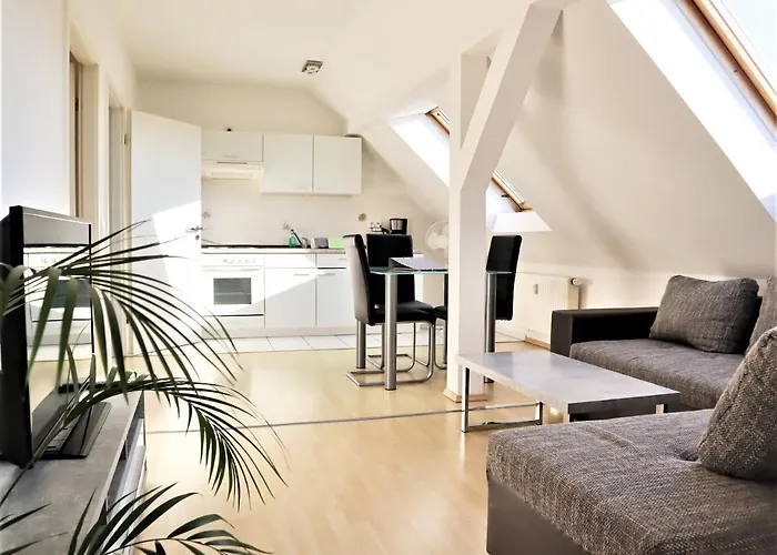Kuschelige Dachgeschosswohnung Am Clarapark